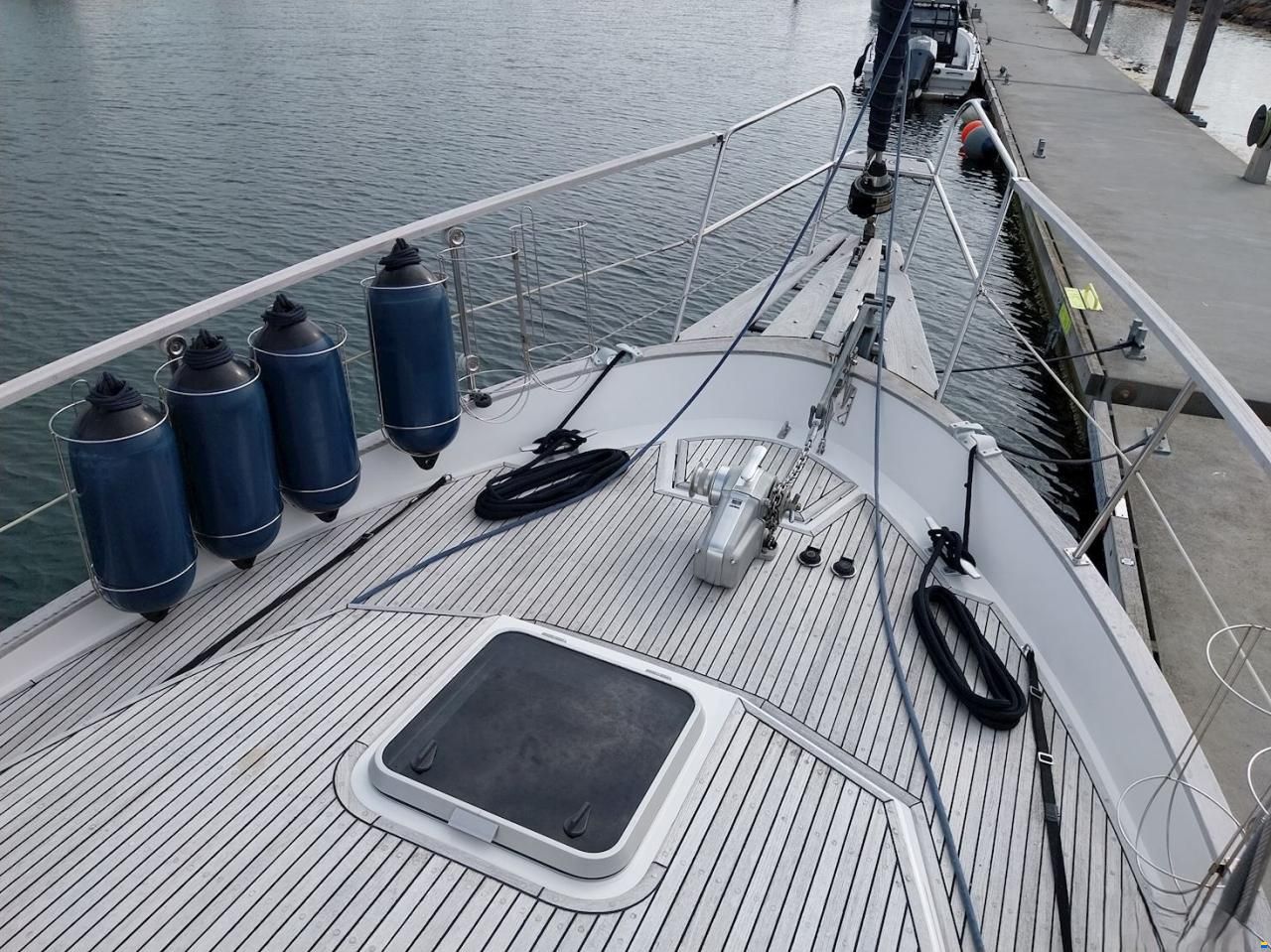 Nauticat 331
