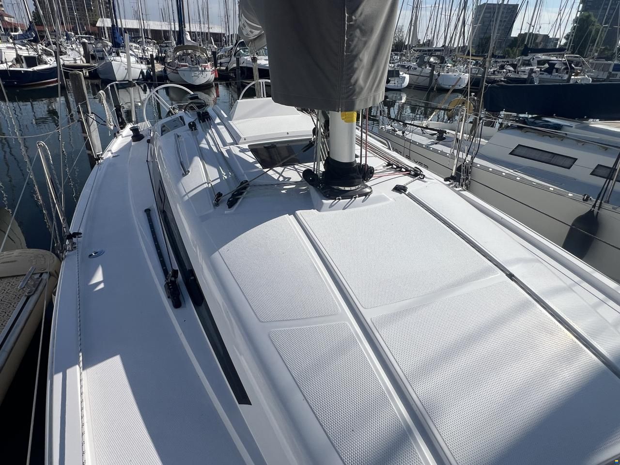 Elan E3