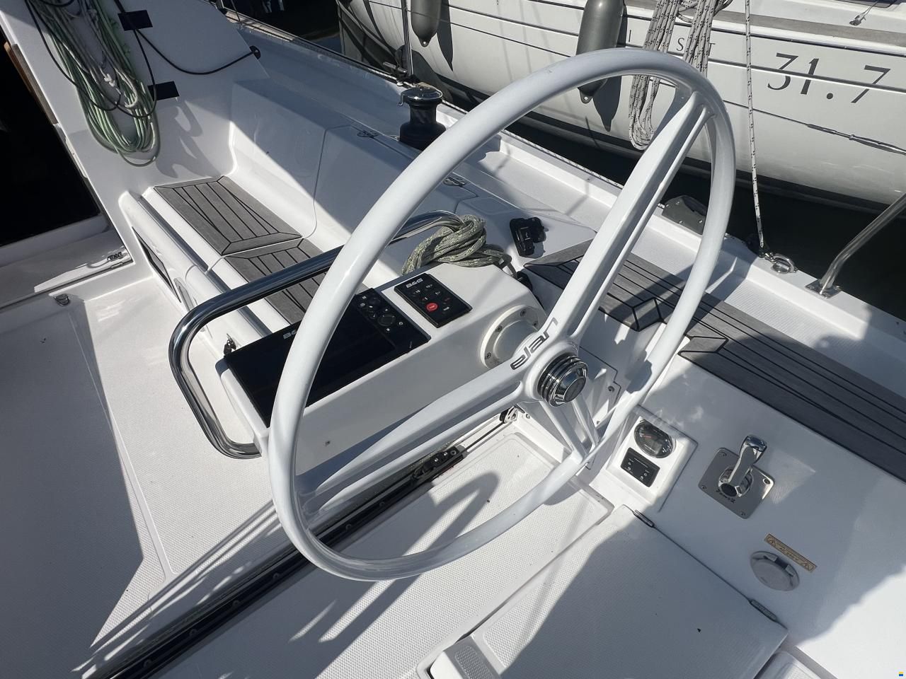Elan E3