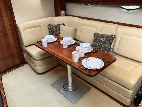 Monterey 415 Sports Yacht