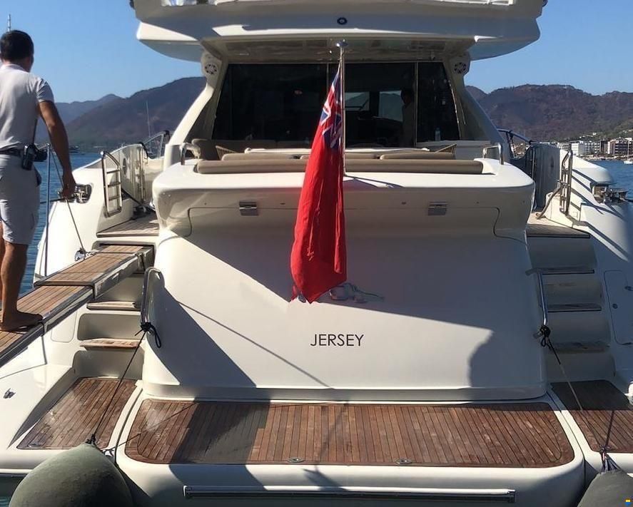 Azimut 86S