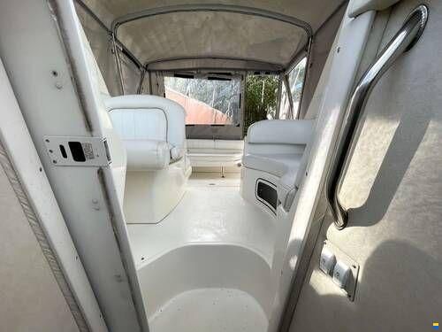 Sea Ray Sundancer 290