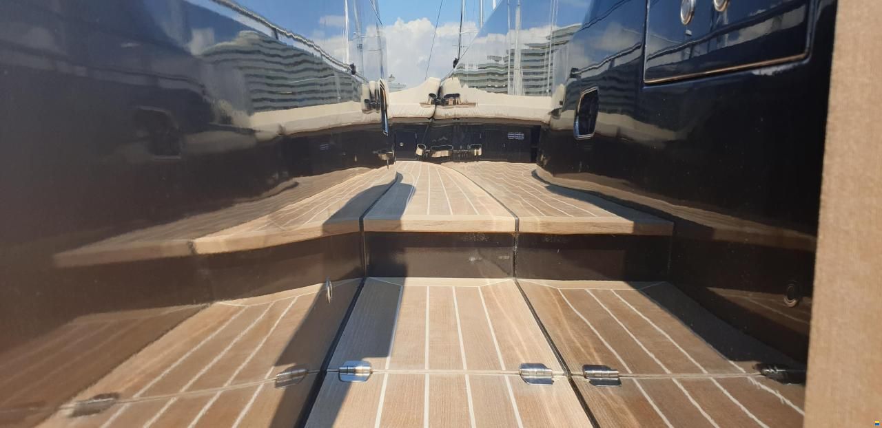 Cantieri Navali del Mediterraneo CONTINE