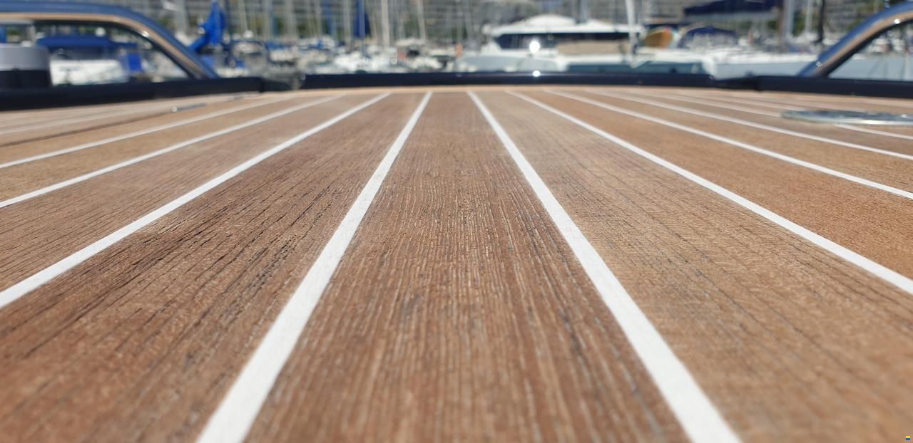 Cantieri Navali del Mediterraneo CONTINE