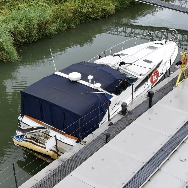 Sea Ray 390 Express