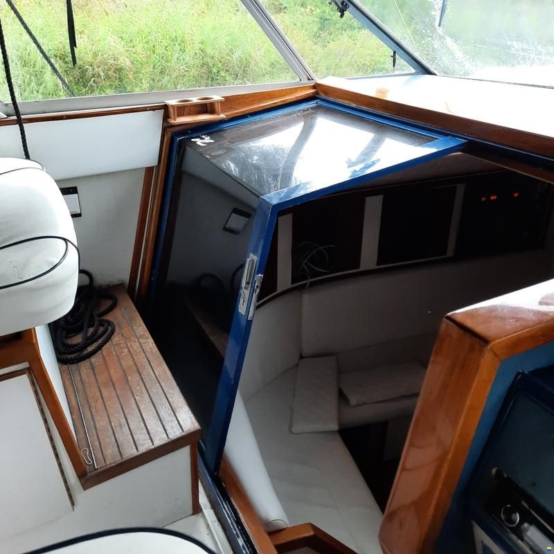 Sea Ray 390 Express