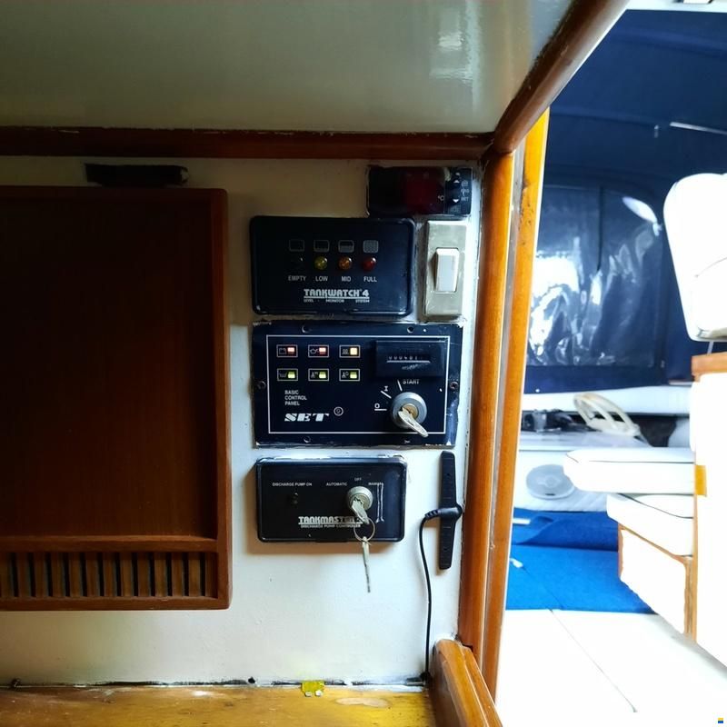 Sea Ray 390 Express