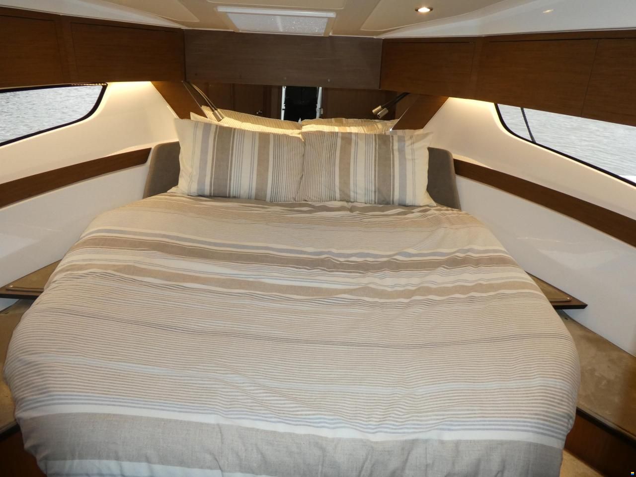 Beneteau Antares 11 OB - (Seakeeper)