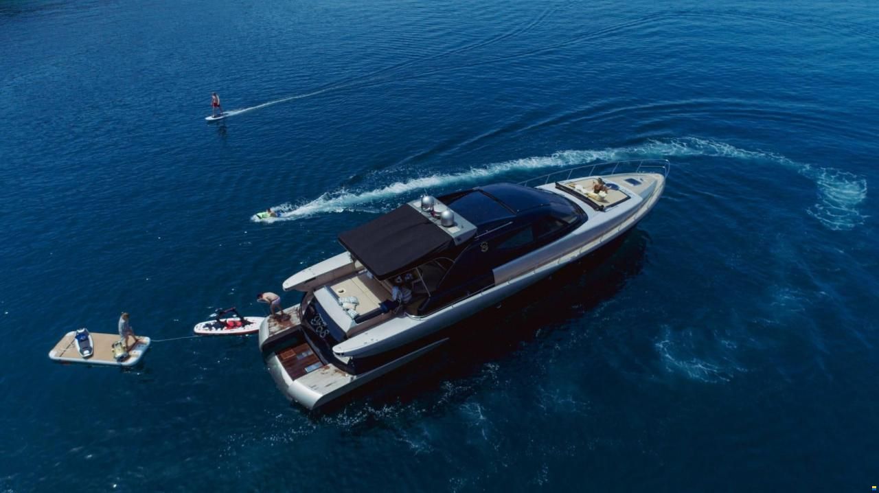 Fashion Yachts 68