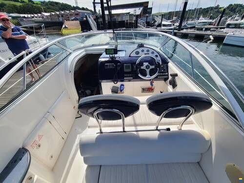 Sealine International S23 Sports Cruiser