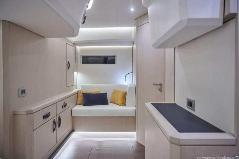 Jeanneau 60 Yacht