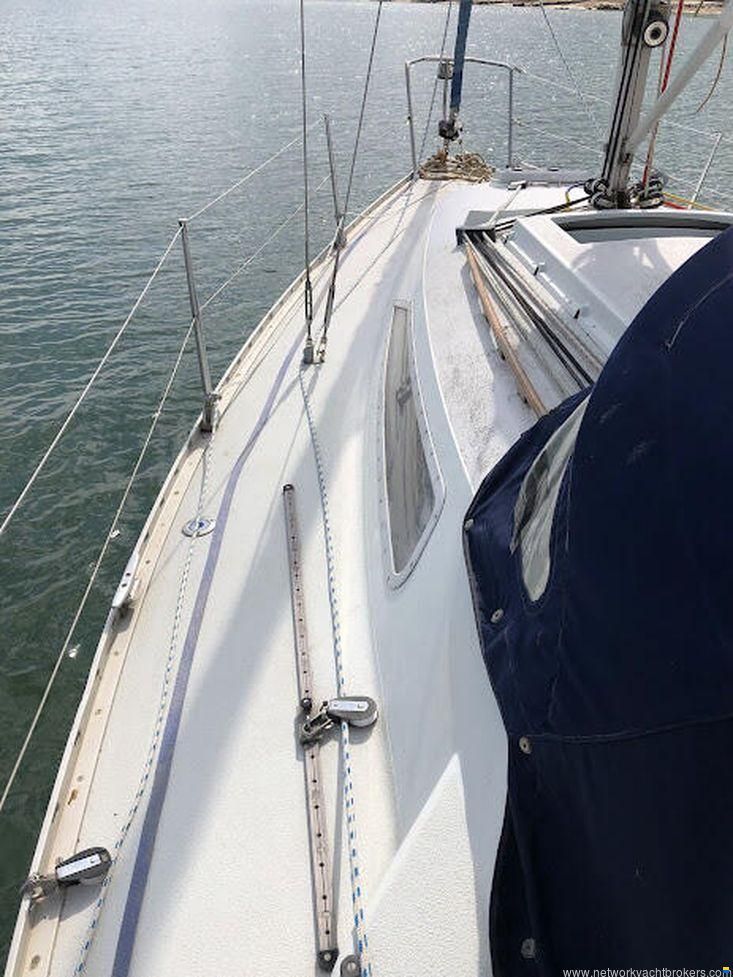 MG Yachts MGC27