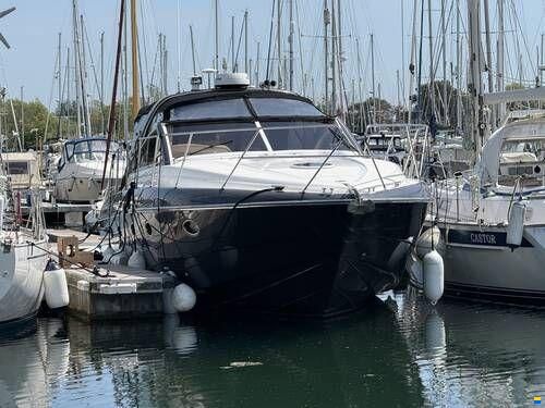 Princess V42