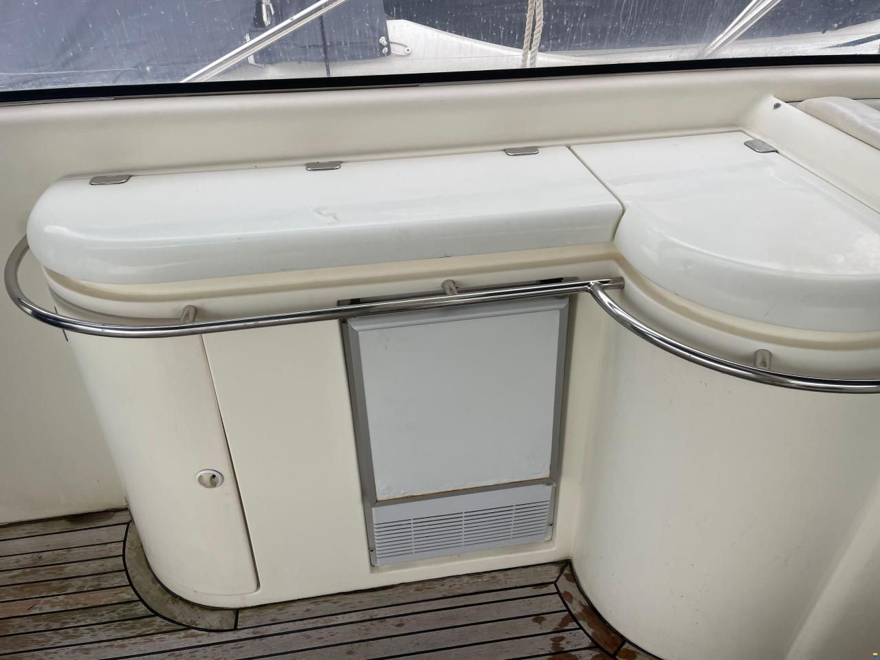 Sunseeker Comanche 40