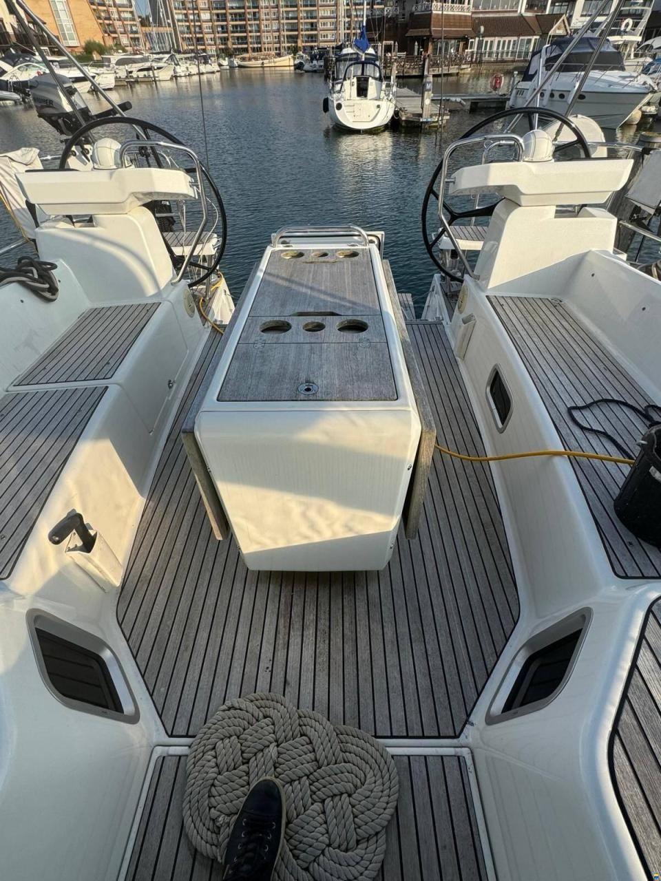Jeanneau 51