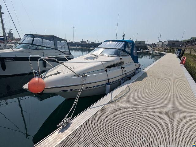 Sealine International Senator 230