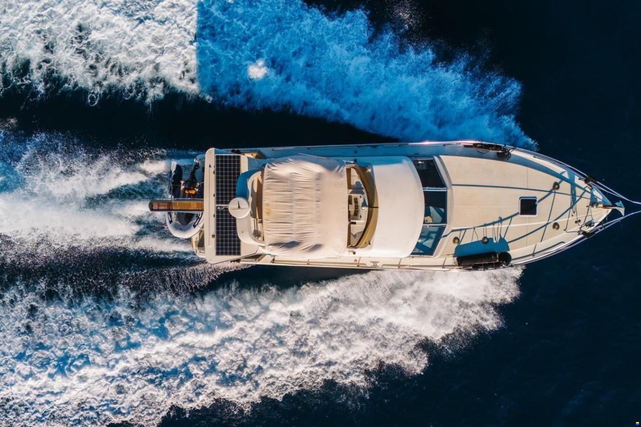 Fairline 43