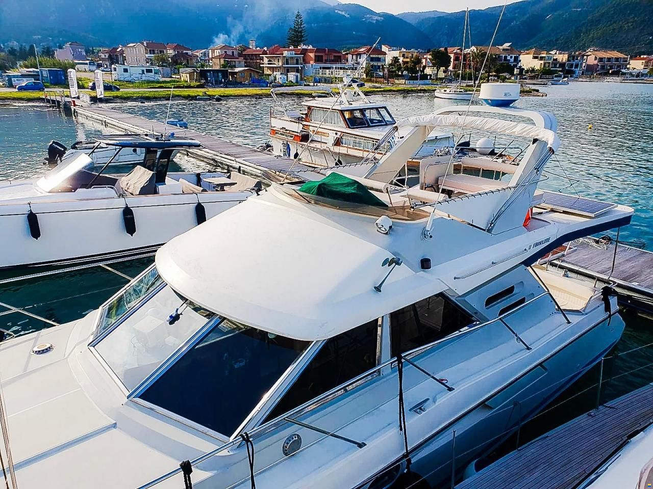 Fairline 43