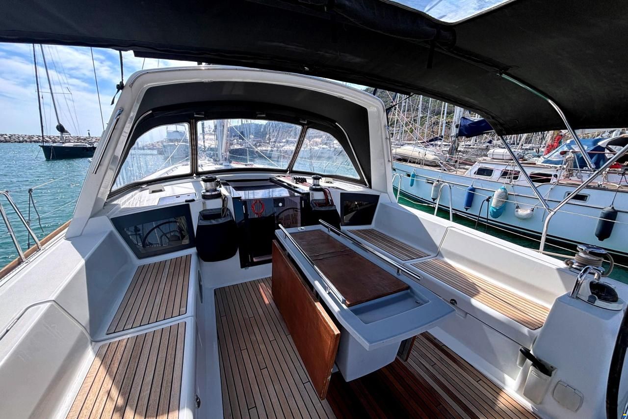 Beneteau Oceanis 45