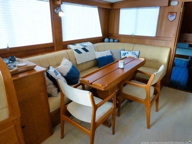 Grand Banks 42