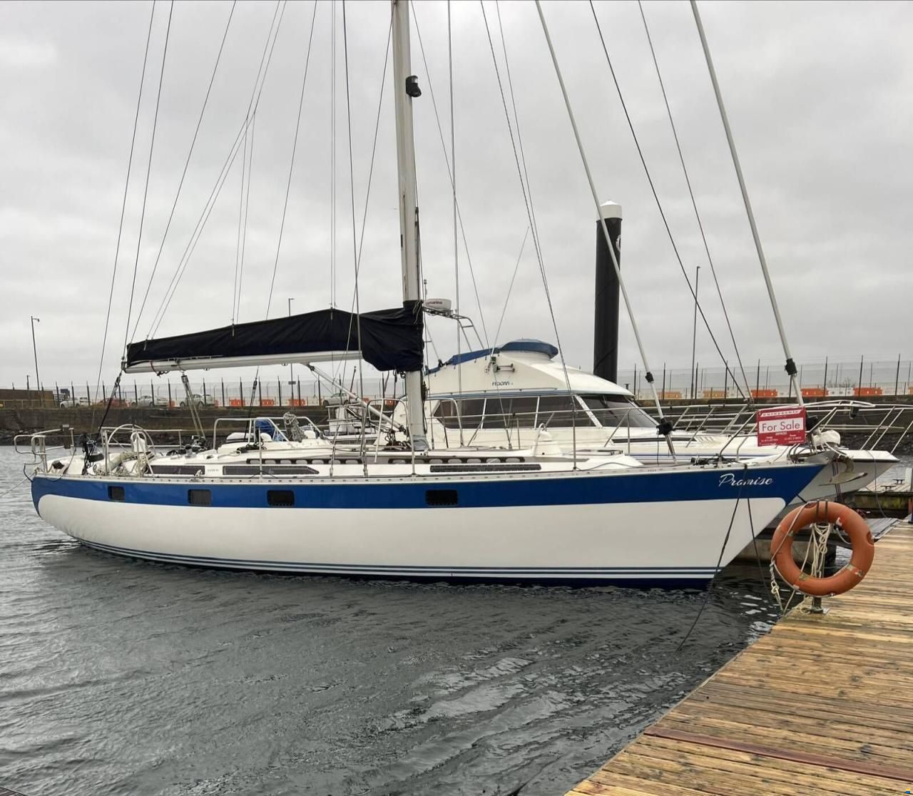 Oyster 435