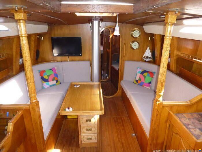 Oyster 435