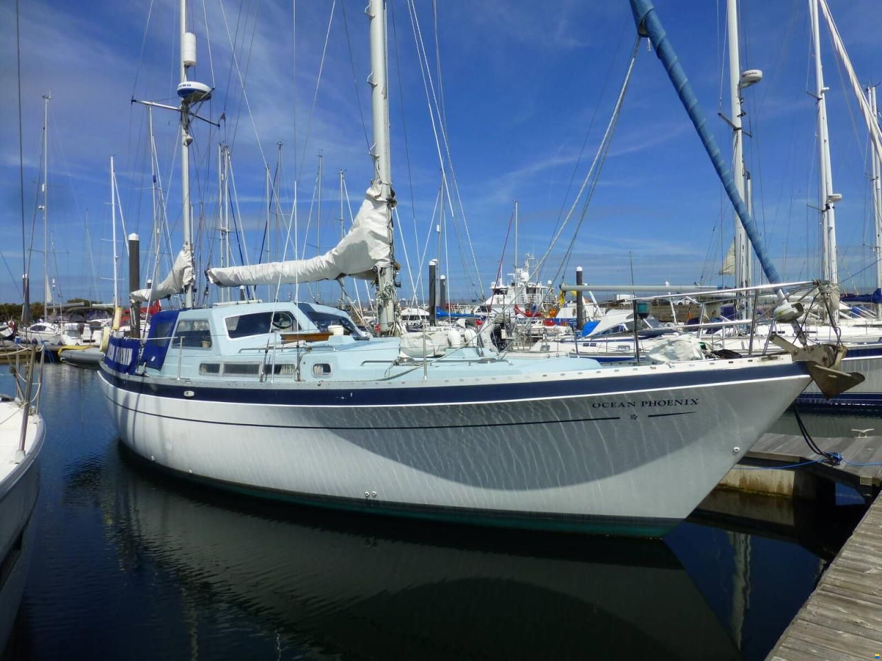 Moody 42 CC Ketch