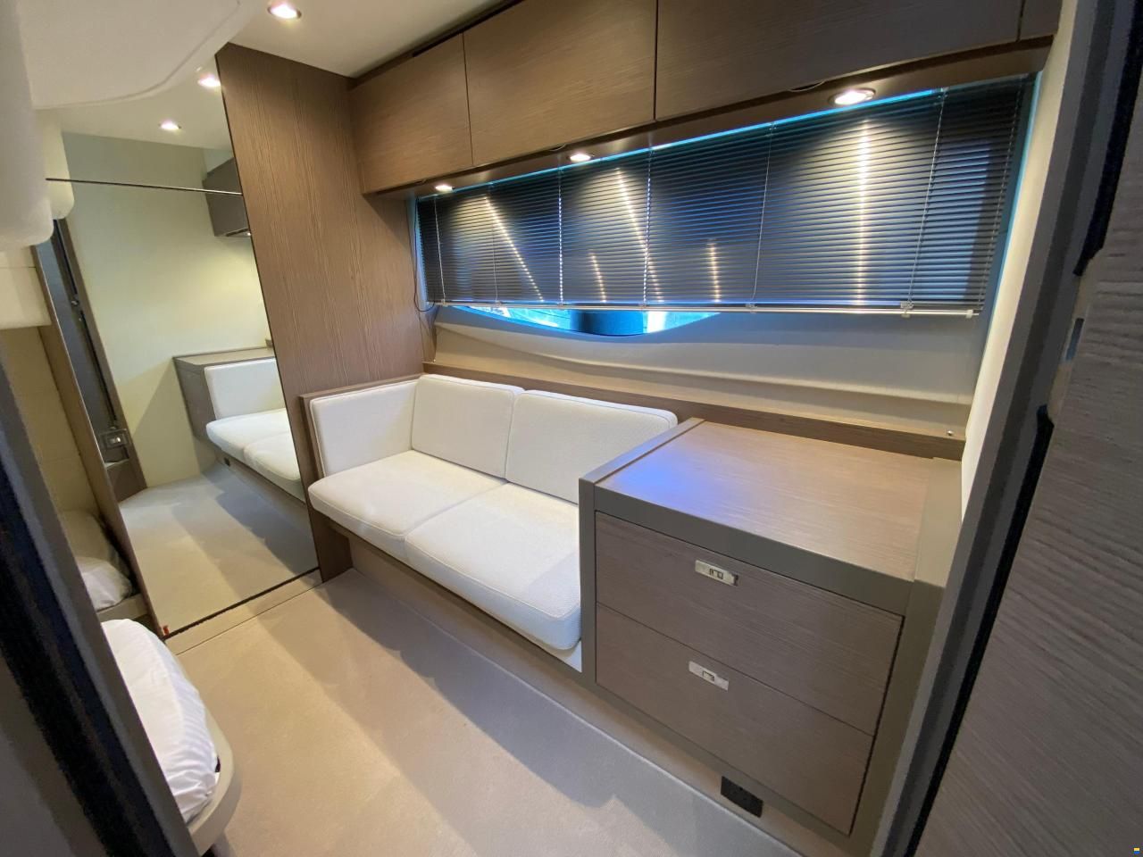 Princess V40