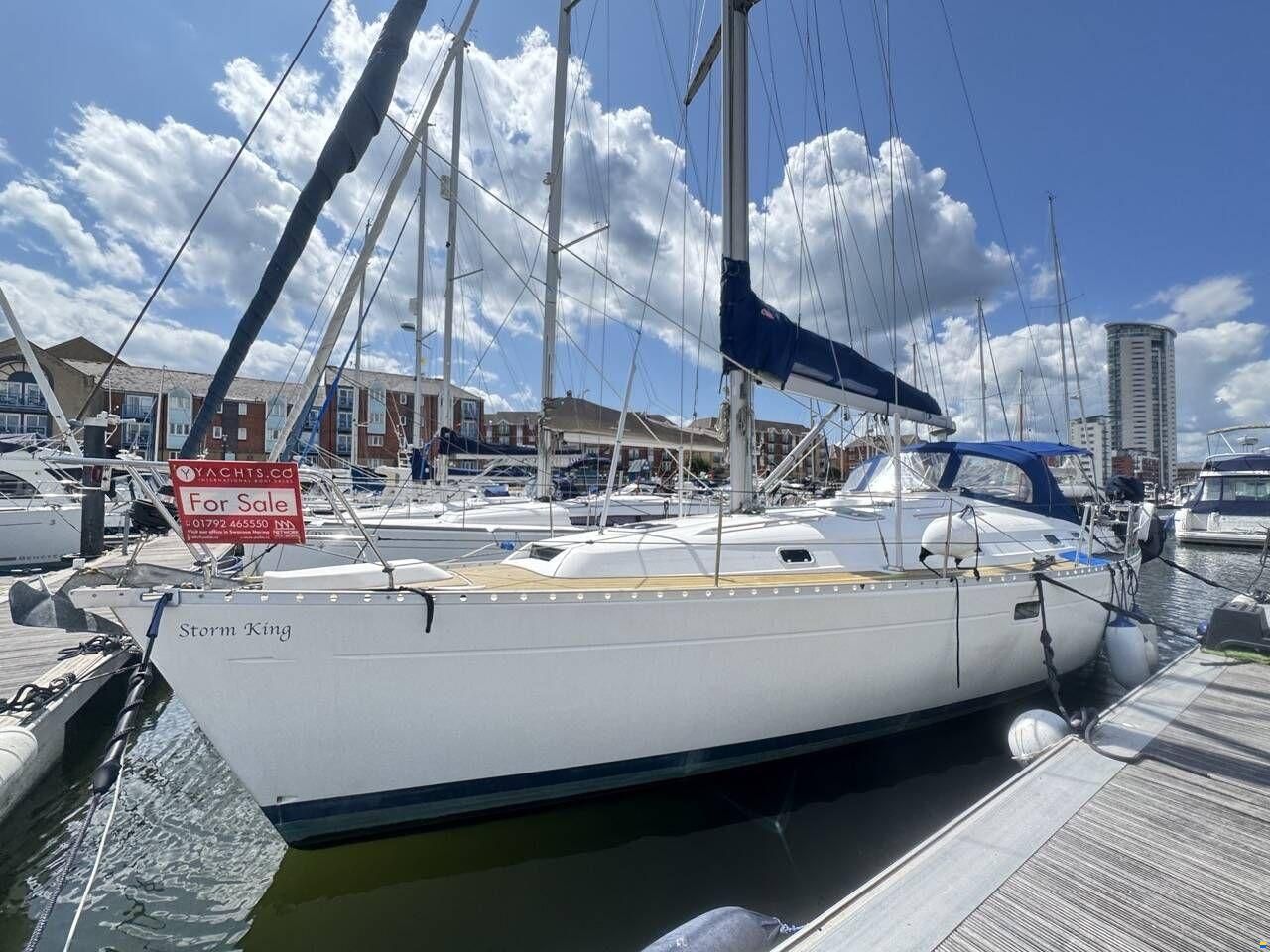 Beneteau Oceanis Clipper 381