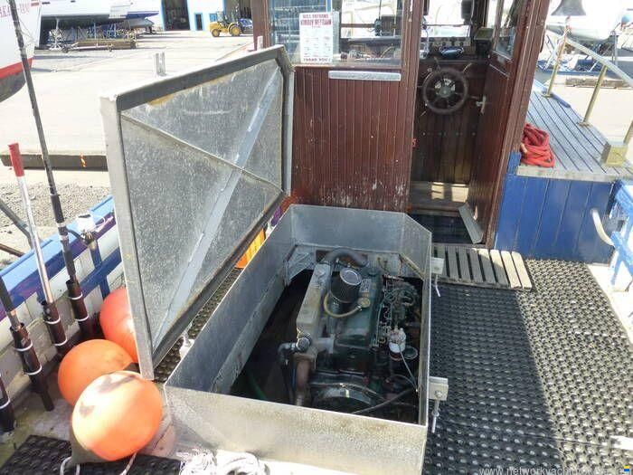 Custom Built John Gaff 8.25 fishing boat