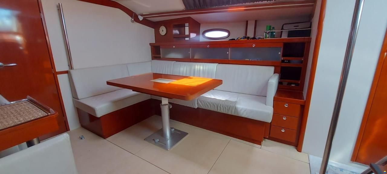 Hanse 461