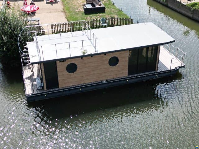 Waterlodge OASIS 3