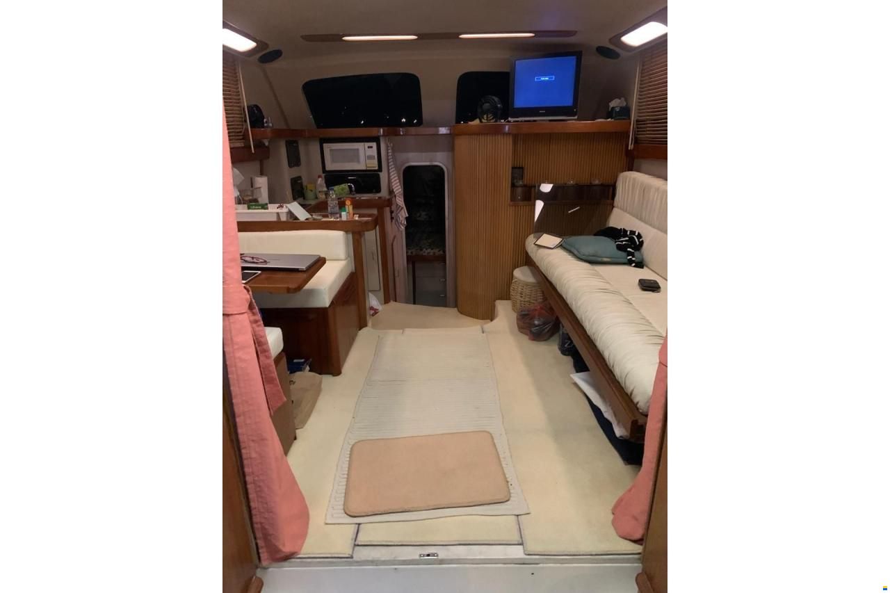 Luhrs 32 FLYBRIDGE SPORTFISH