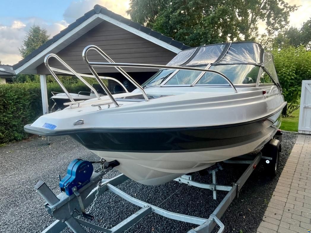 Uttern D55 outboard