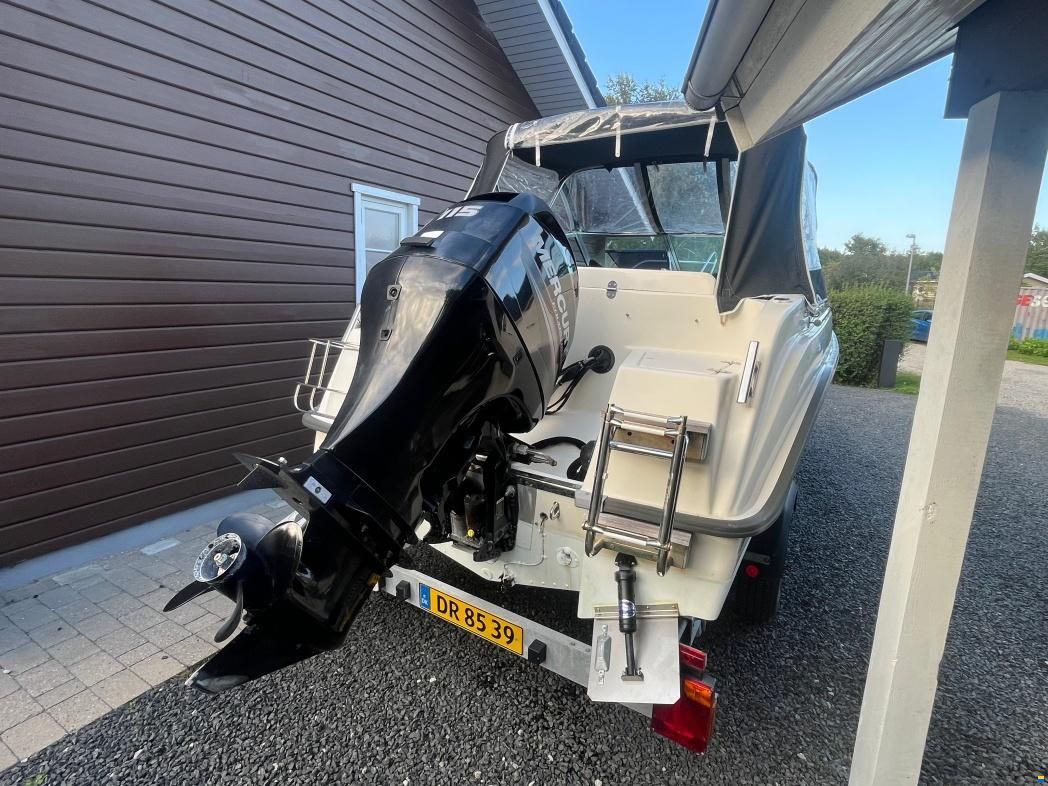 Uttern D55 outboard