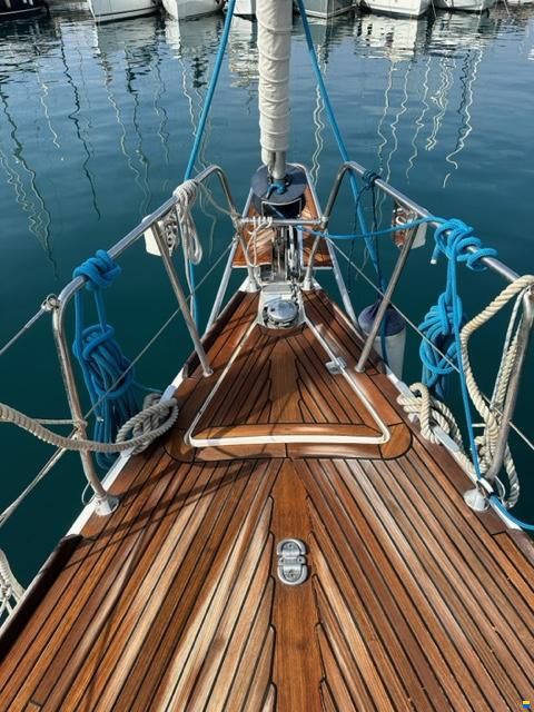 Dufour 44' Performance