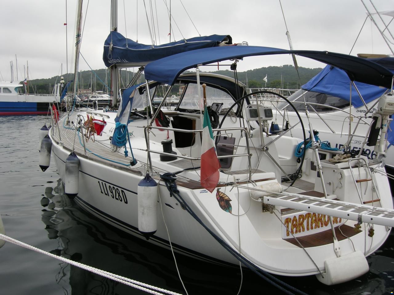 Dufour 44' Performance