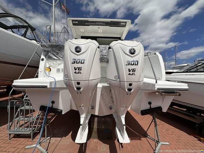 Jeanneau Merry Fisher 1095 Coupe Series 2