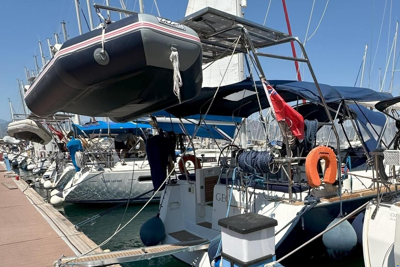 Beneteau Oceanis 46