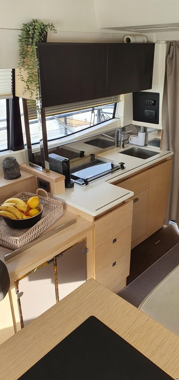 Jeanneau PRESTIGE 420 FLY