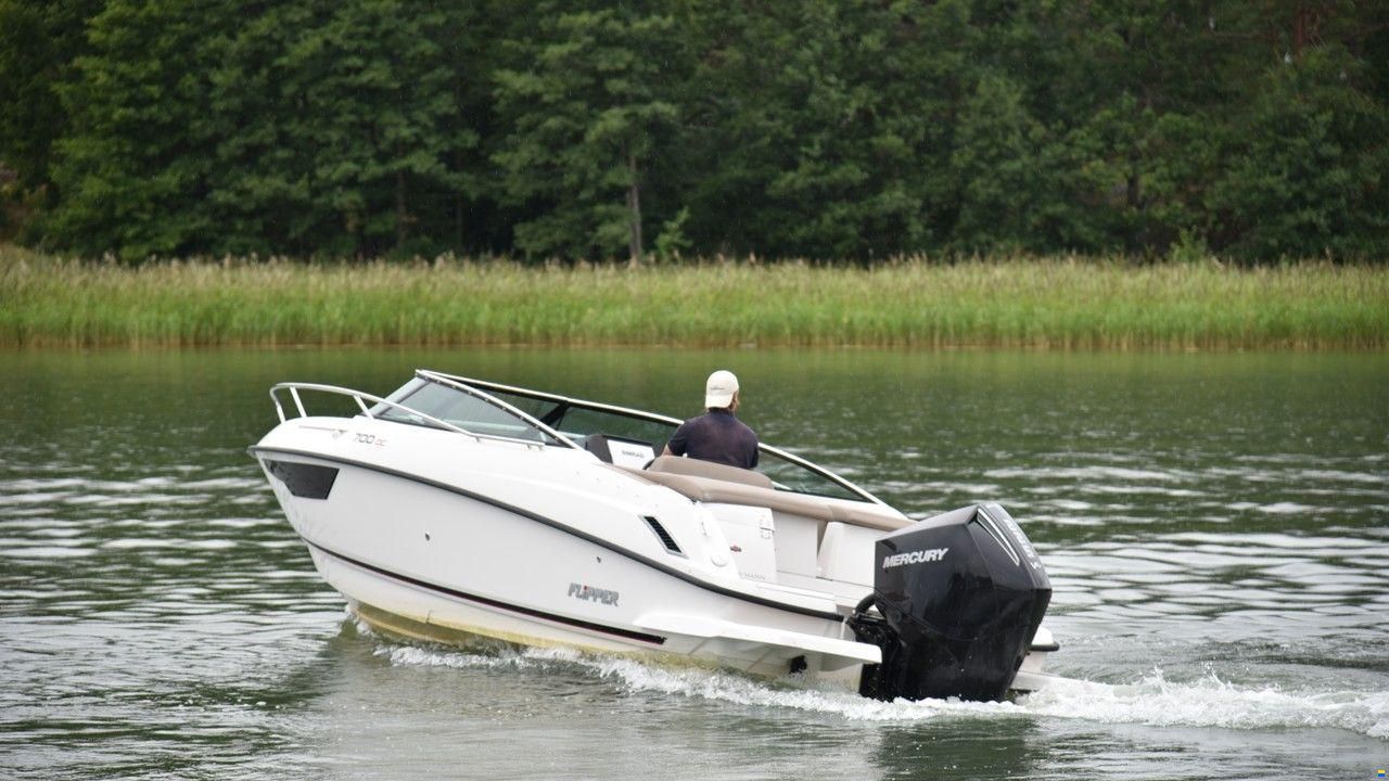 Flipper 700 DC