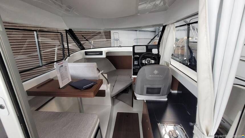 Jeanneau Merry Fisher 695 S2 - High Spec