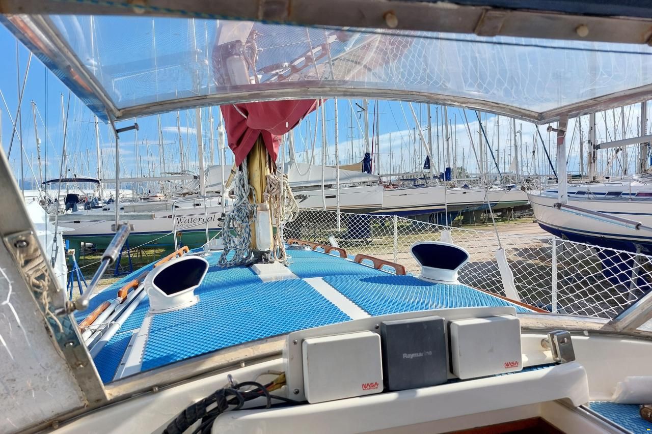 Westerly 33