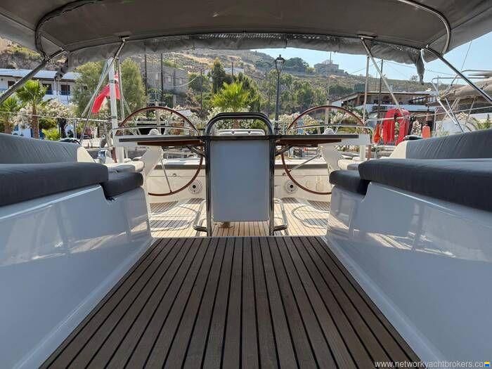 Jeanneau 57