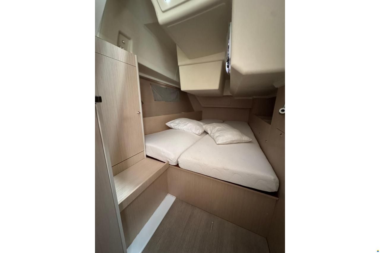 Beneteau Oceanis 41.1