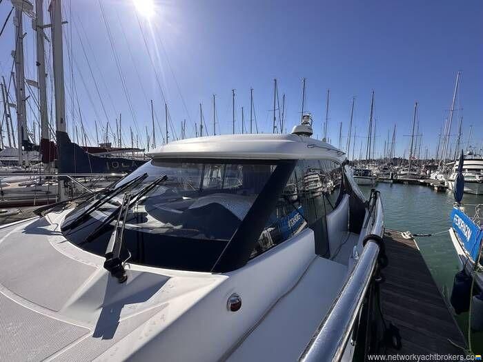 Jeanneau NC9