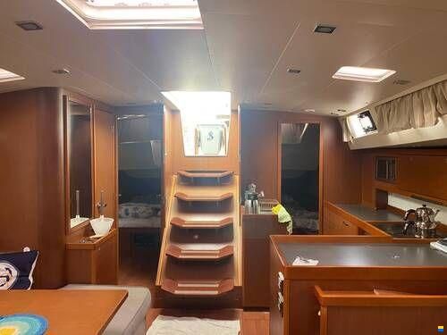 Beneteau Oceanis 48