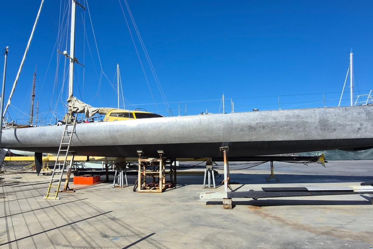 Unclassified Custom Open 60