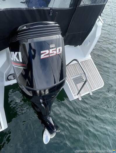 Jeanneau Merry Fisher 795 s2 Legende