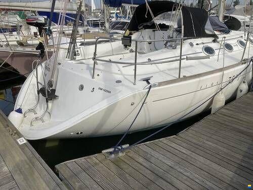 Beneteau First 35.7